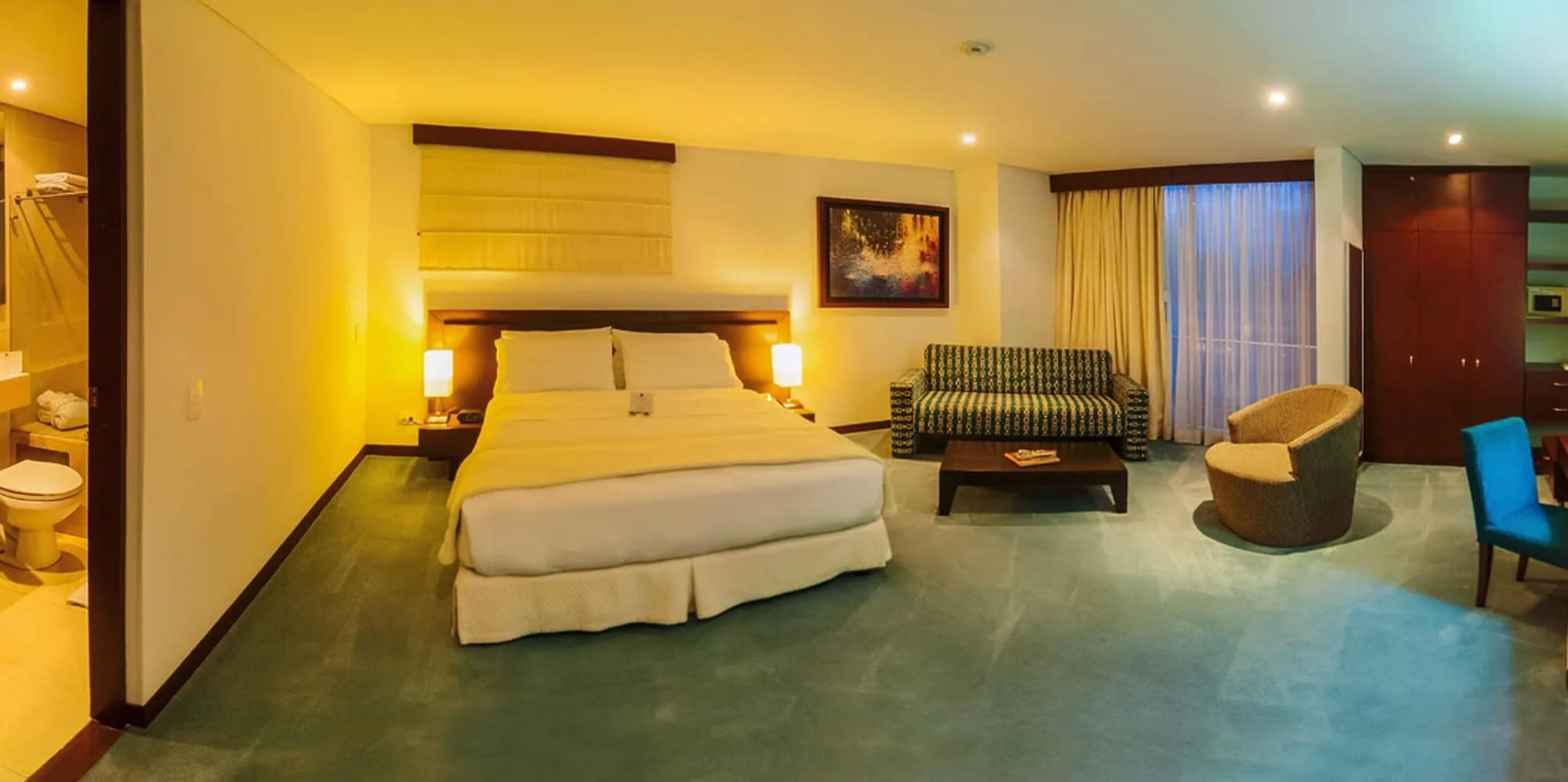 EXECUTIVE, DOUBLE BED