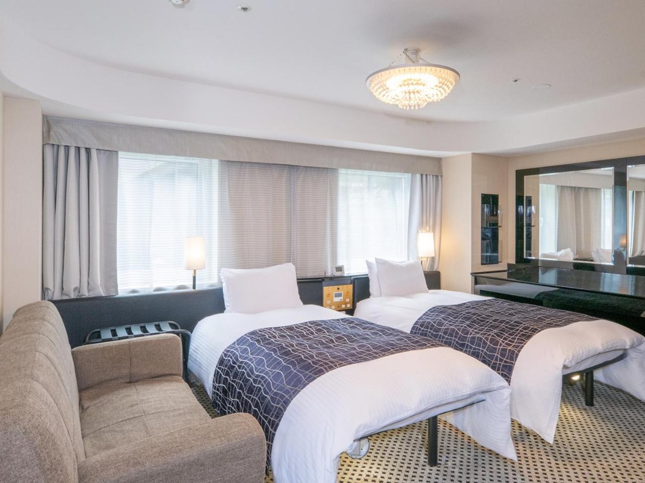 Deluxe, Twin Beds