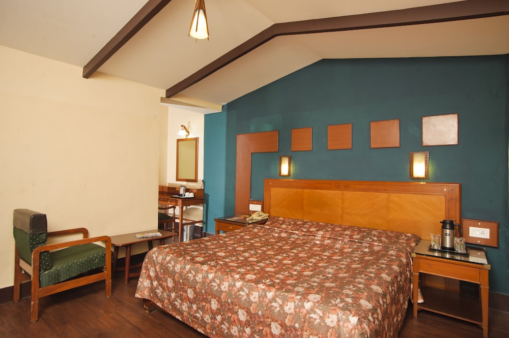 HOTEL JAI 8/18