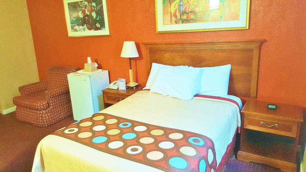 Midtown Inn 14/54