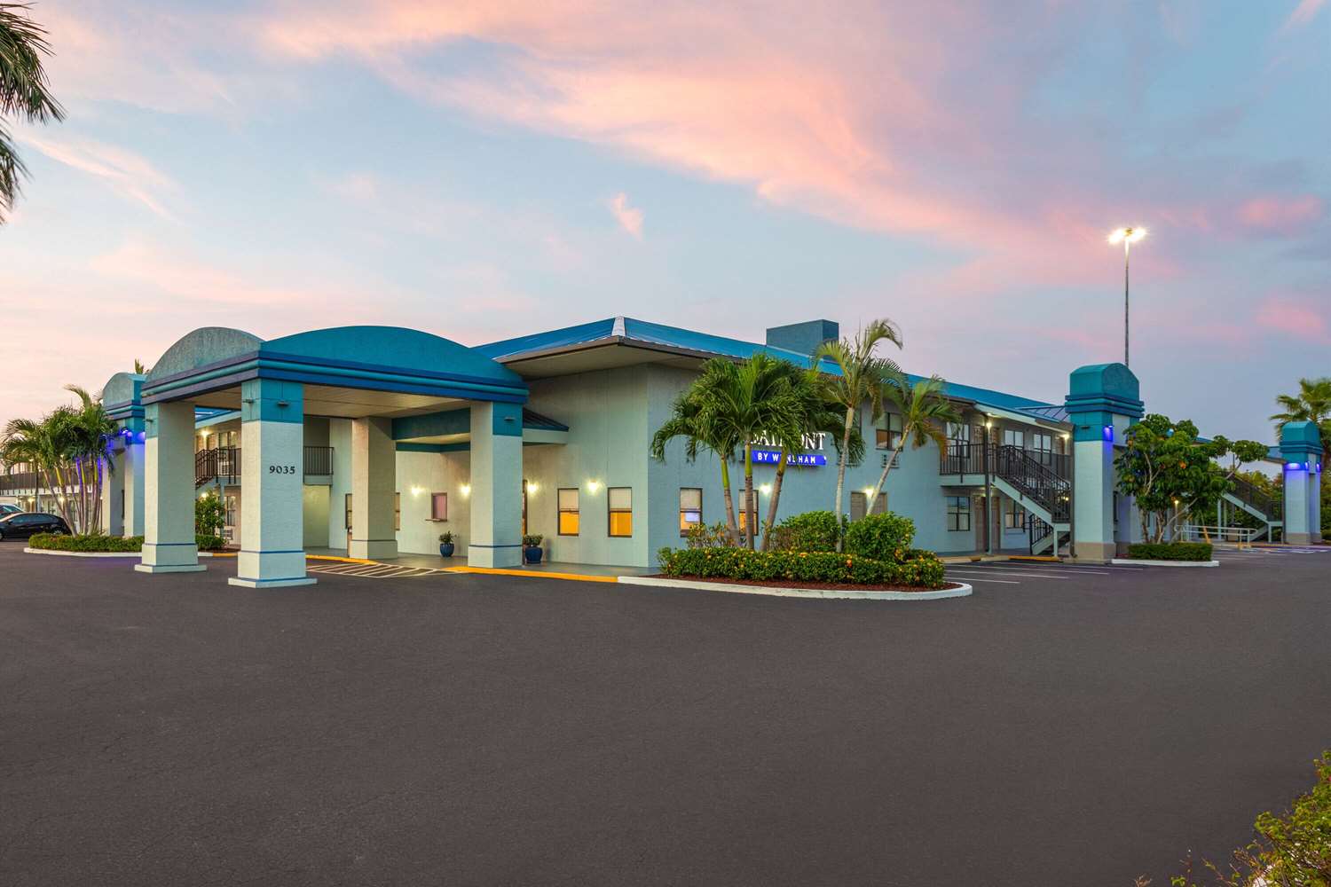 Baymont By Wyndham Punta Gorda/Port Charlotte 2/50