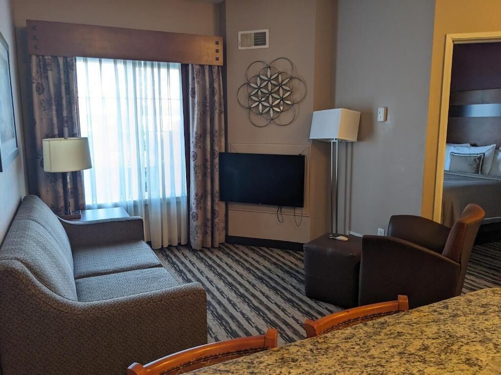 GrandStay Residential Suites Hotel- Saint Cloud 29/45