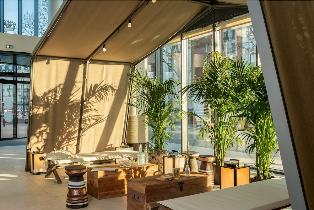 Novotel Paris Porte Versailles Hotel 58/67