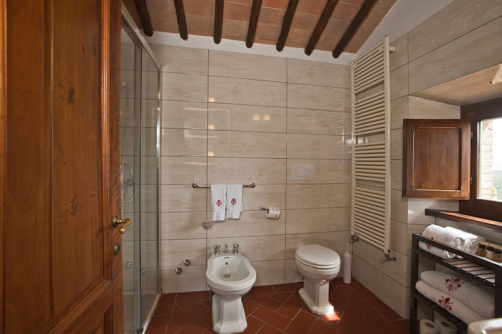 Il Borgo Di Vescine 19/64