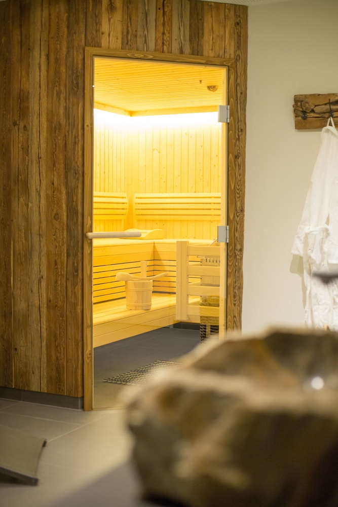Two Timez Boutique Hotel 18/50