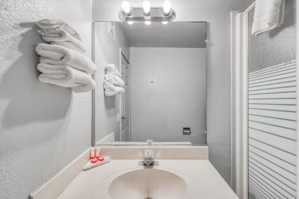 OYO Hotel Houston Southwest I-69 photo4