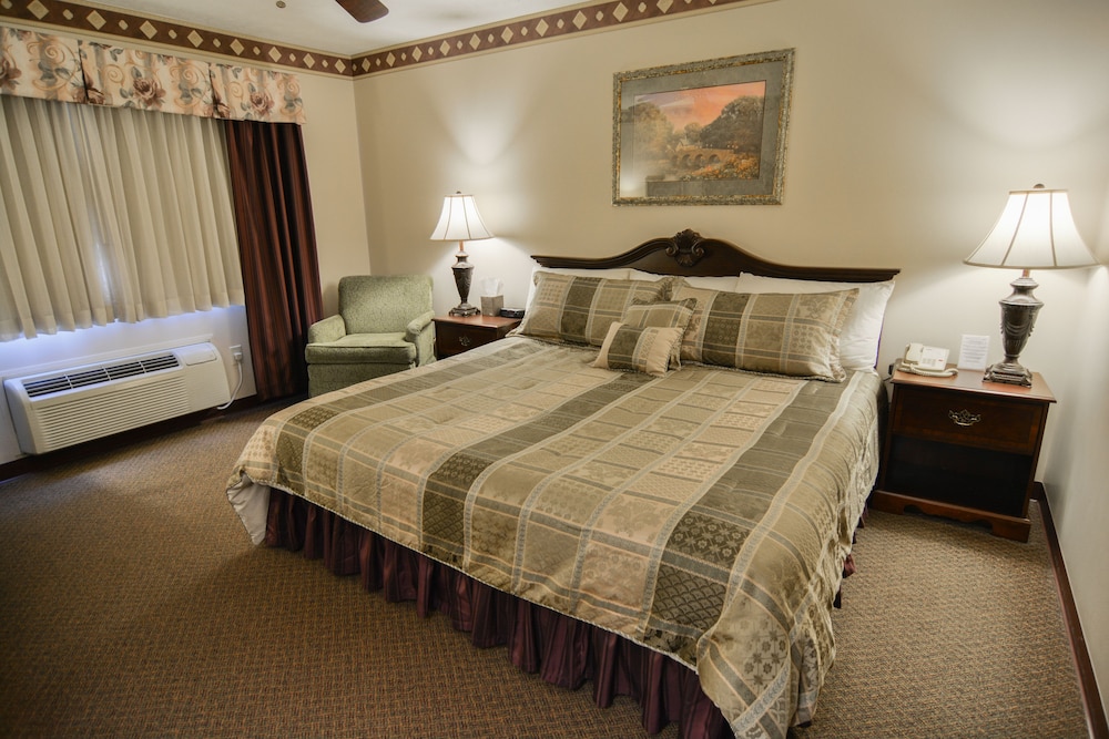 غرفة قياسية بسرير كينج