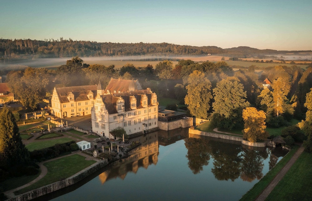 Schlosshotel Munchhausen 40/50