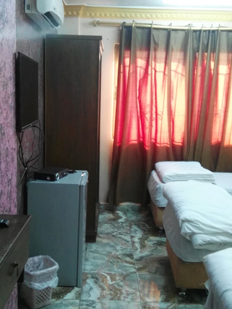 Sea Beach Hotel 30/44