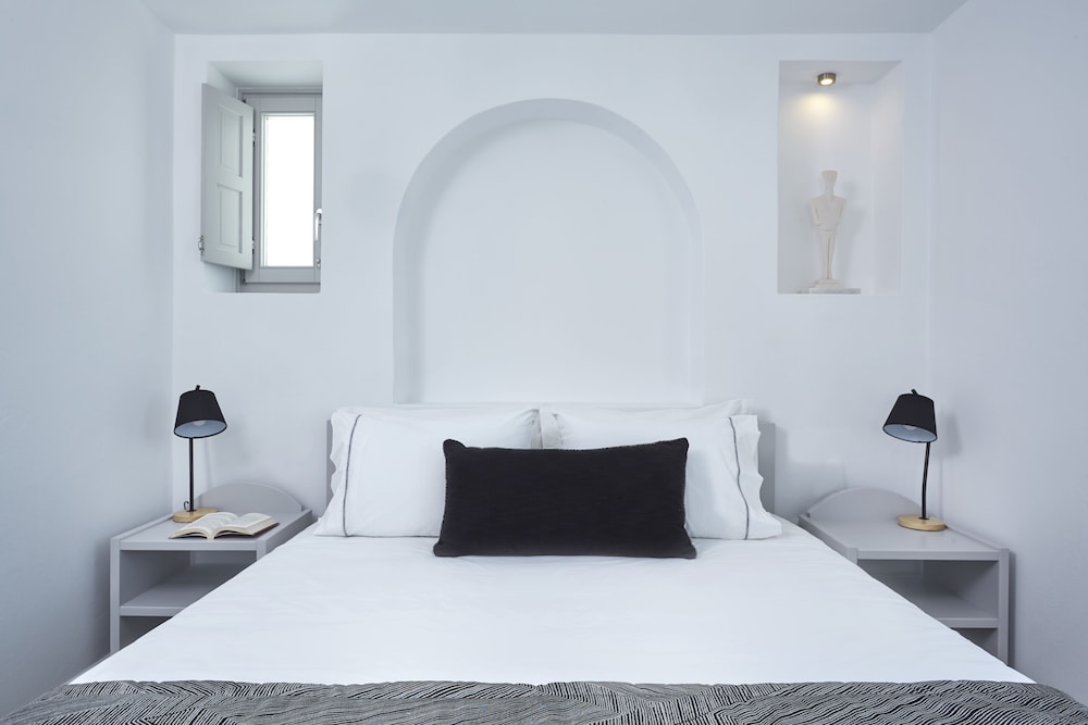 Aroma Suites 18/65