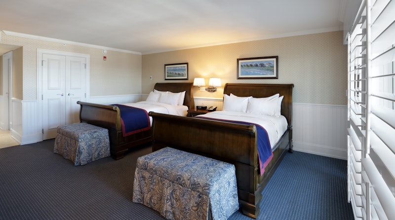 Madison Beach Hotel, Curio Collection by Hilton 15/88