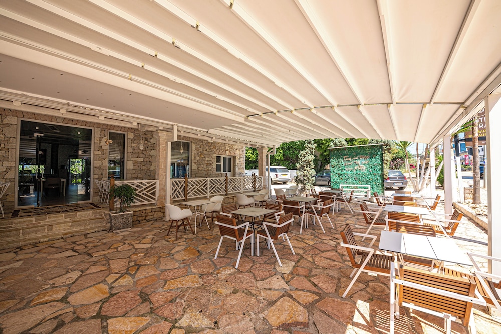 Hotel Murati 46/62