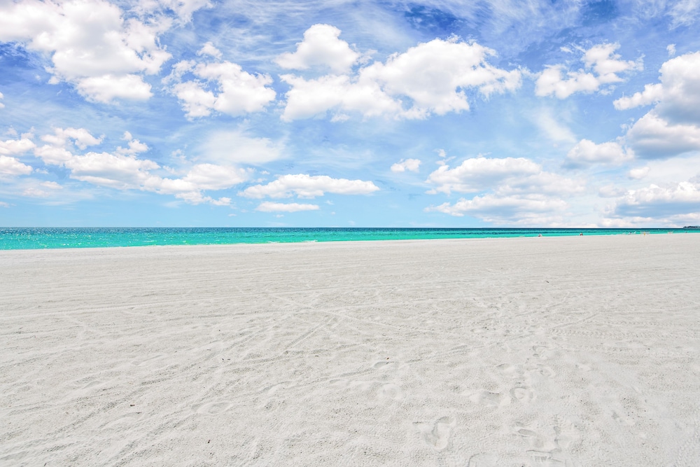 Anna Maria Island Inn 51/62