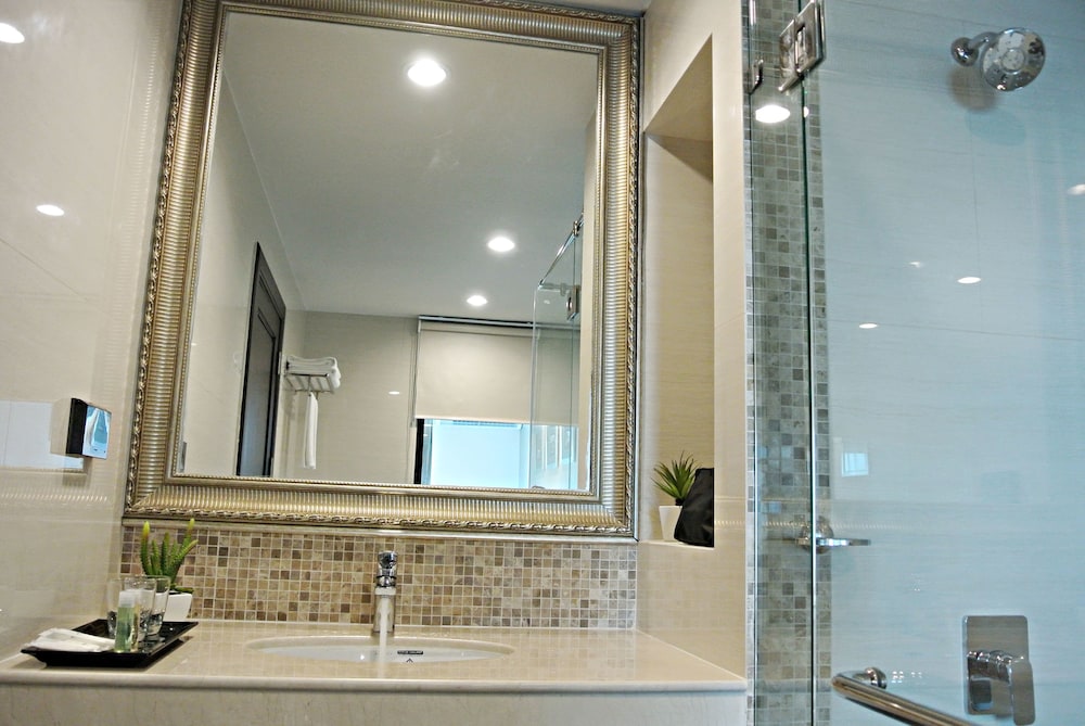 SN PLUS HOTEL 44/44