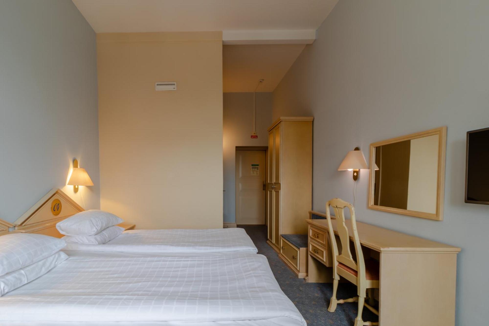 Compact, Twin Beds، First Hotel Christian Iv 2/10