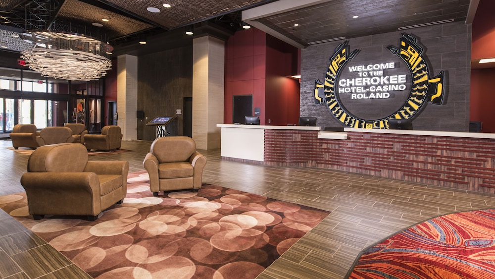 Cherokee Casino & Hotel Roland 10/71