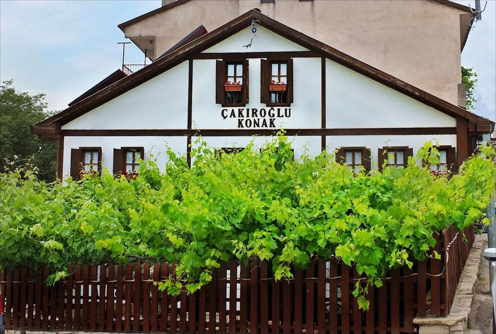 Cakiroglu Konak 46/54