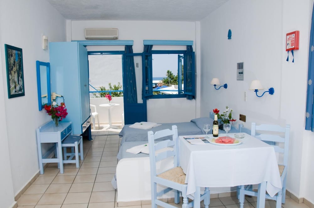 Galeana Beach Hotel 17/28