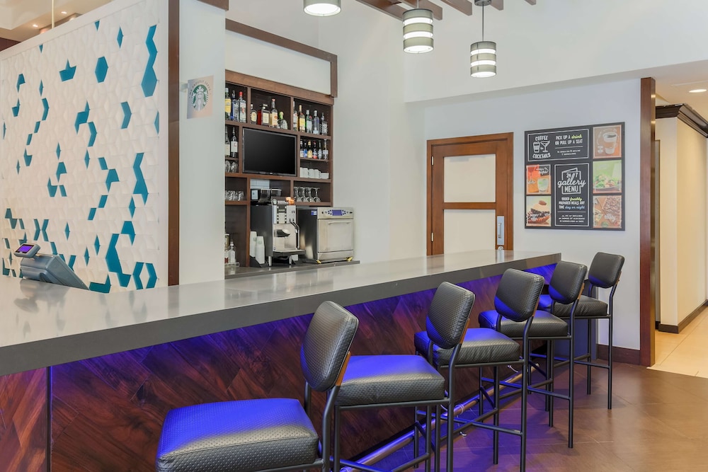 HYATT PLACE DALLAS GRAPEVINE 31/52