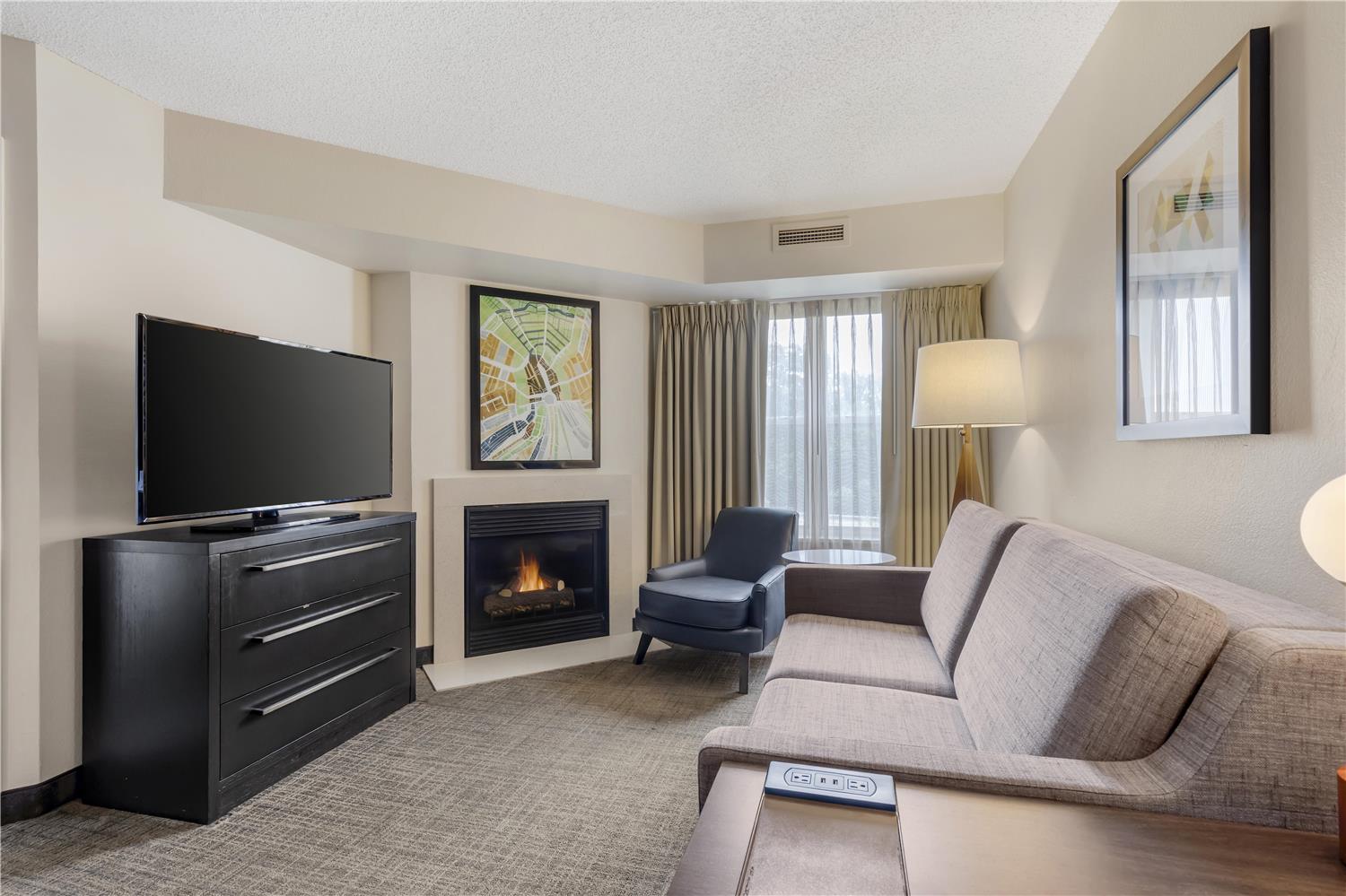 Sonesta Es Suites Fairfax Fair Lakes 22/63