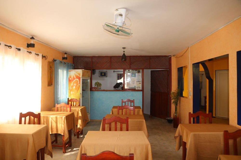 L Hacienda 15/30