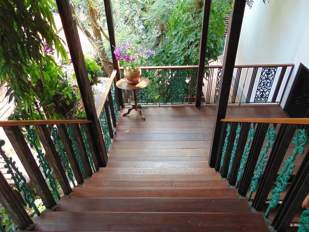 Pha Thai House 45/50
