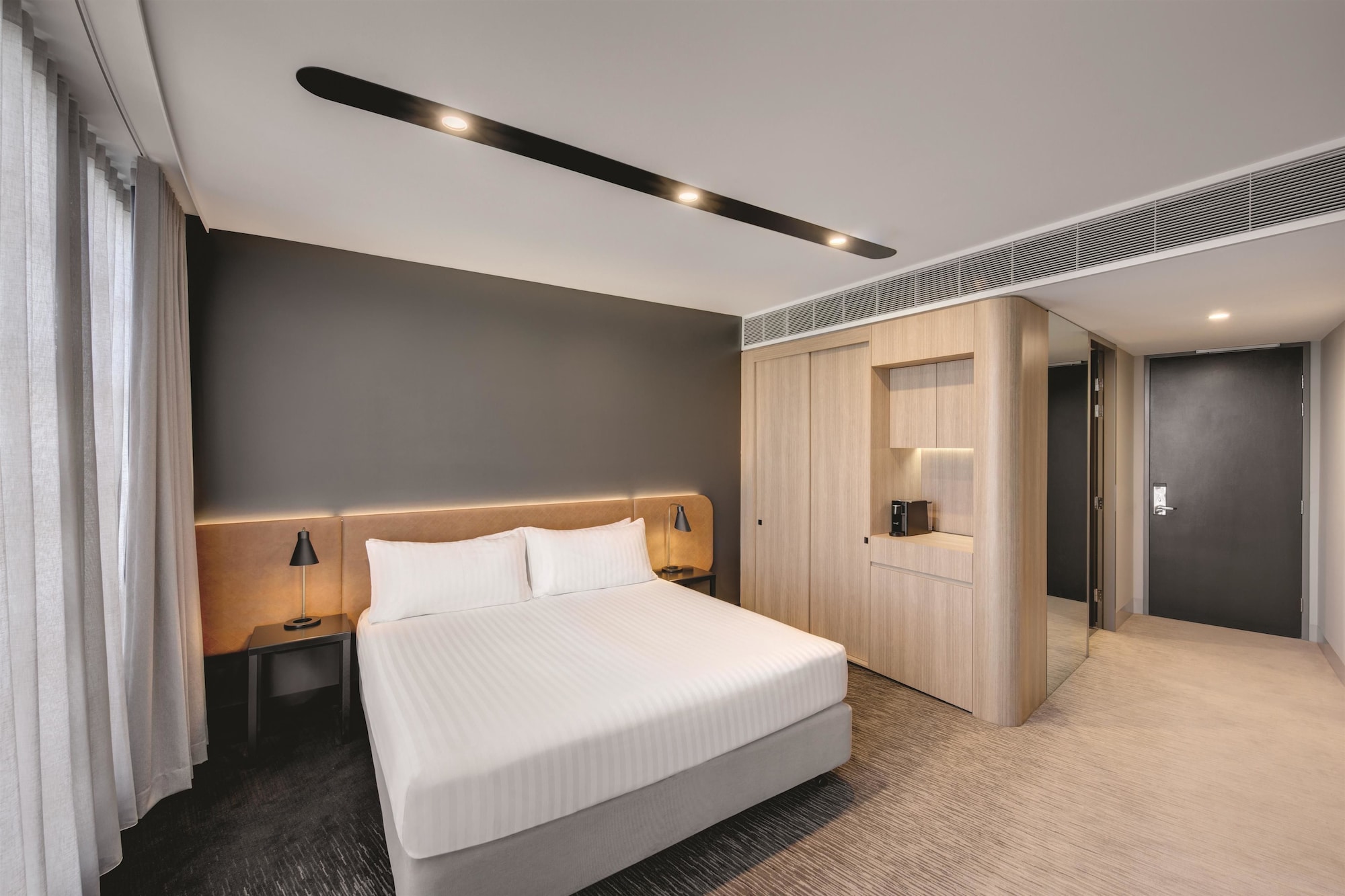 غرفة بسريرين منفصلين، Vibe Hotel Canberra Airport 4/8