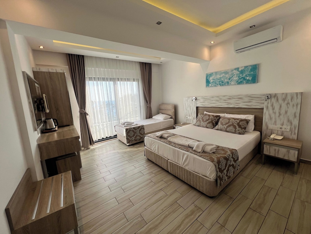 Sardunya Otel 8/50