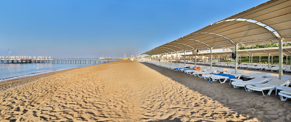 Saturn Palace Resort 37/50