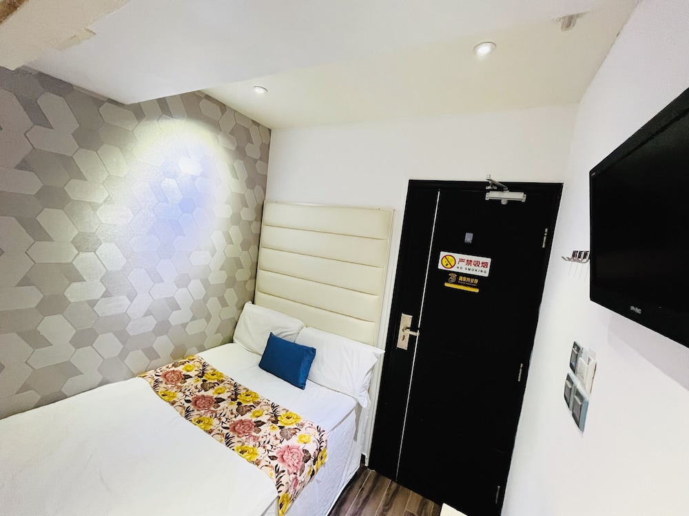 Move Inn 23/40