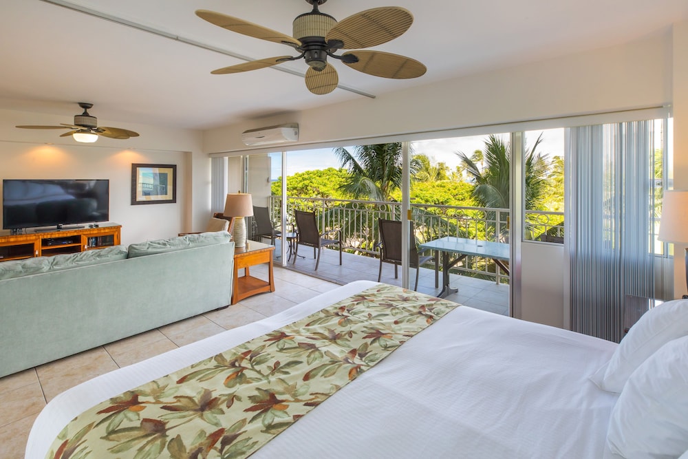 Waikiki Shore by OUTRIGGER 12/81