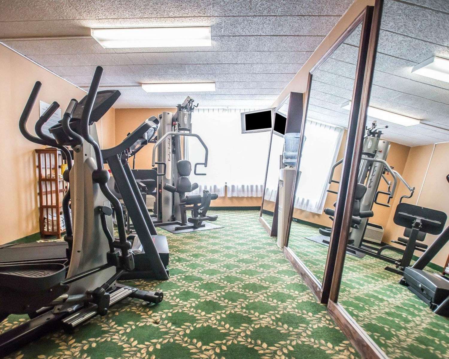 Quality Inn Mill Hall - Lamar 18/25