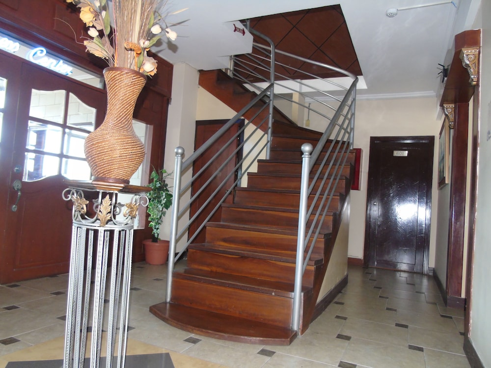 Hotel Malecon Inn 11/67