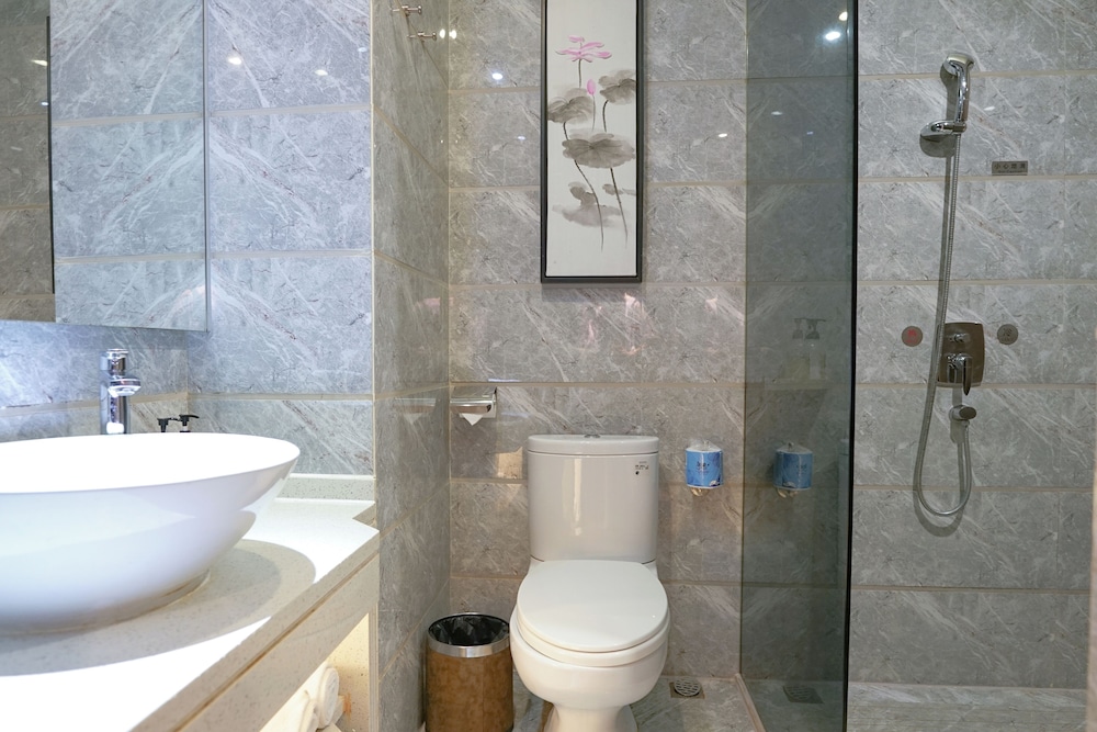 Paco Hotel Guangzhou Tiyu Xilu Metro Branch 42/50