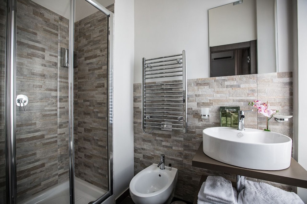 San Pietro Leisure And Luxury 15/52