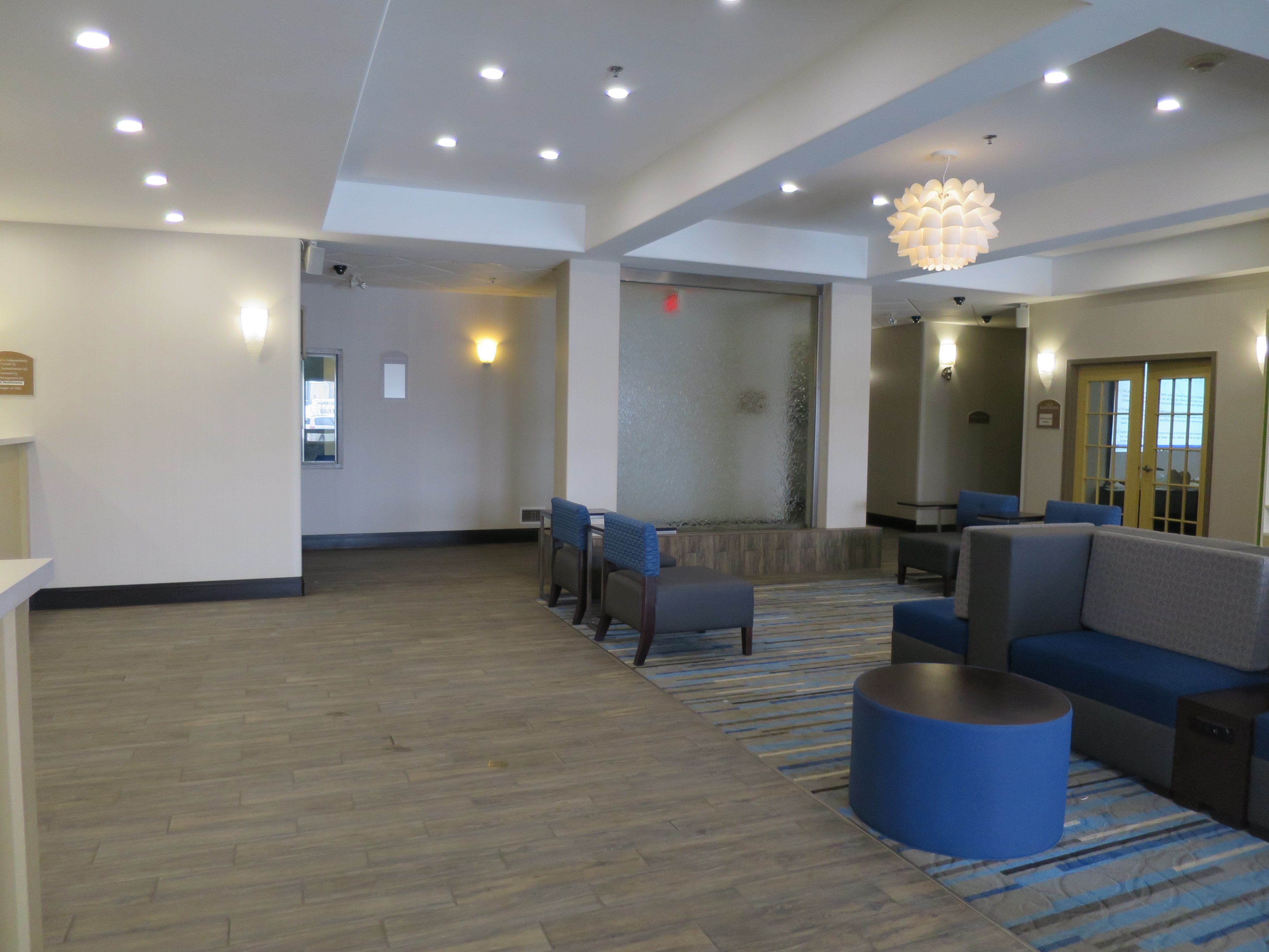 Holiday Inn Suites Regina 39/62