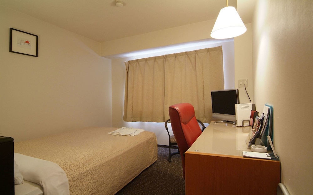 Hotel Crown Hills Himeji 20/40