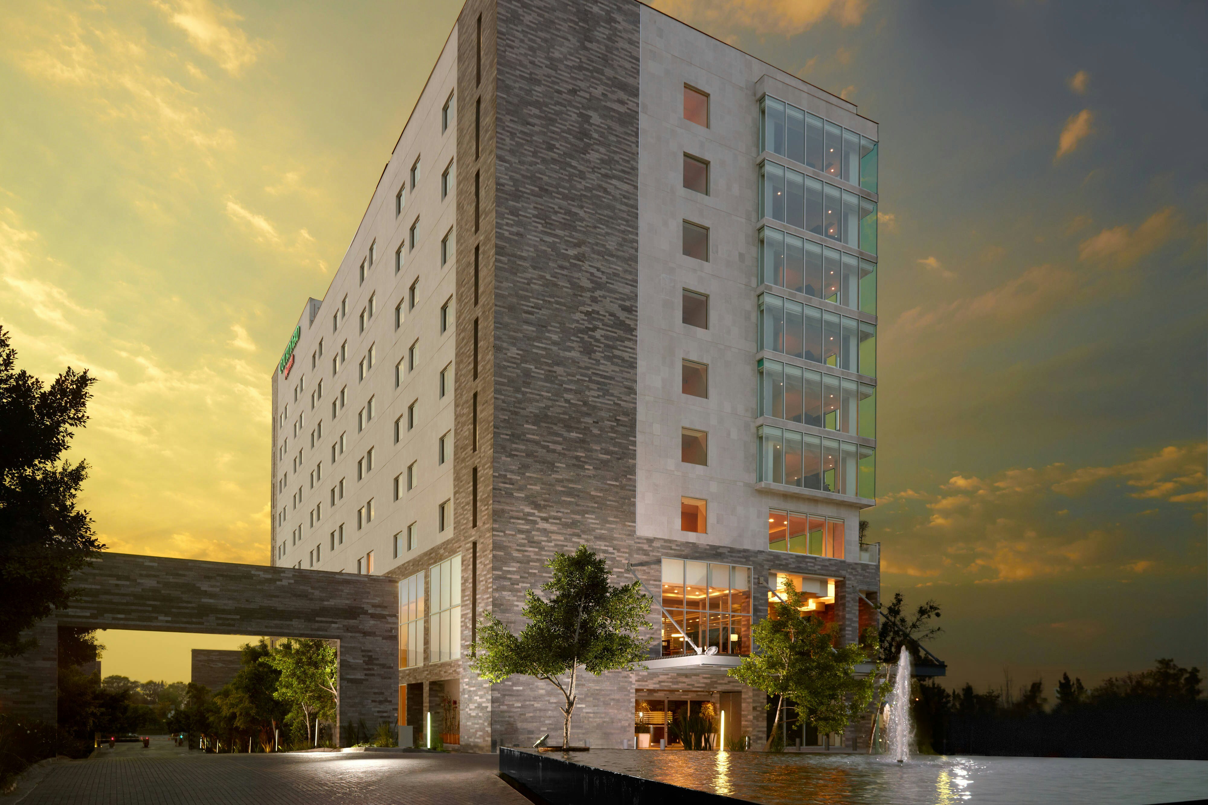Courtyard by Marriott Queretaro 1/19