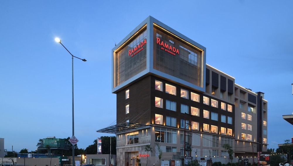 Ramada by Wyndham Gorakhpur Gorakhnath Mandir Road 2/31