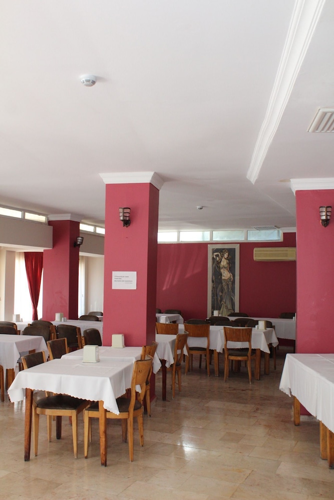 Club Urgench Hotel 13/17