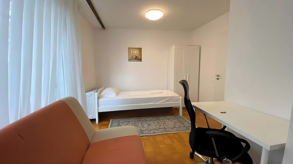 EMONA Guesthouse Ljubljana 26/26