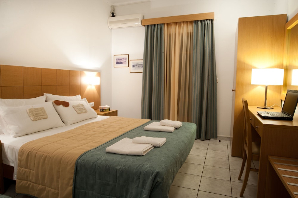 Villa Contessa 12/50