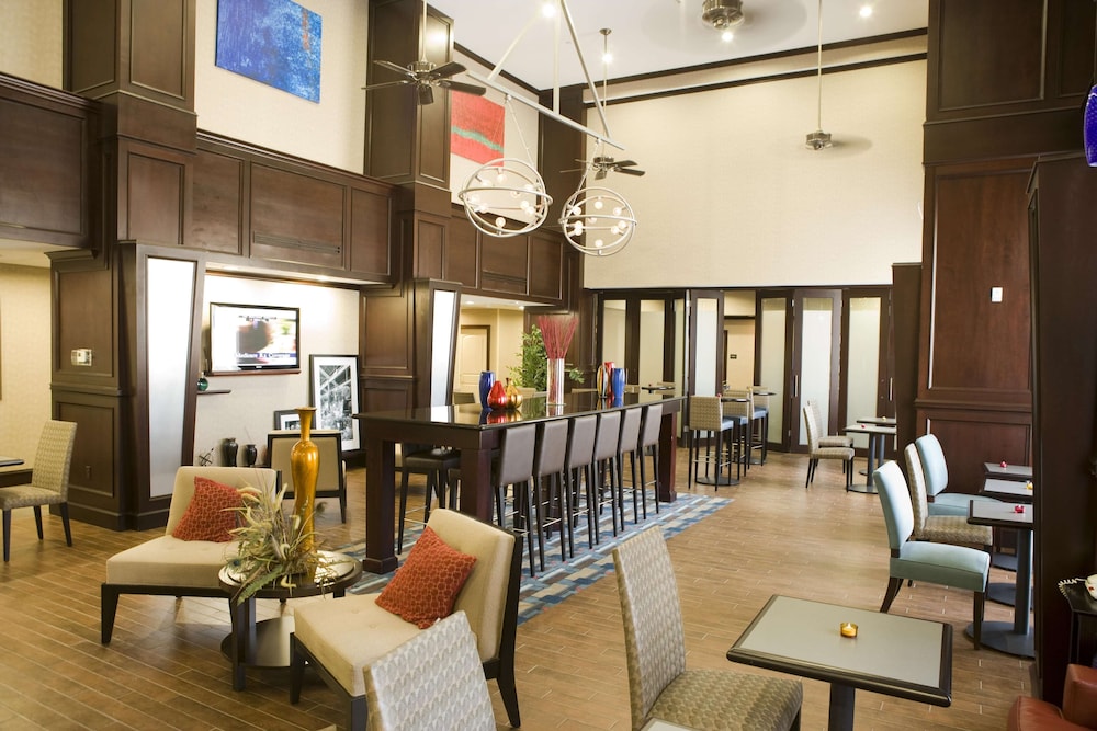 Hampton Inn Suites Mount Pleasant 49/61