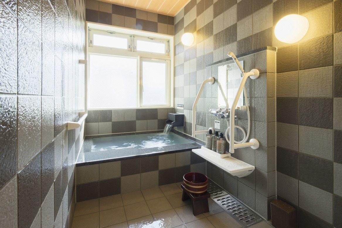 Aoshima Fisherman's Beachside Hostel & Spa 23/23