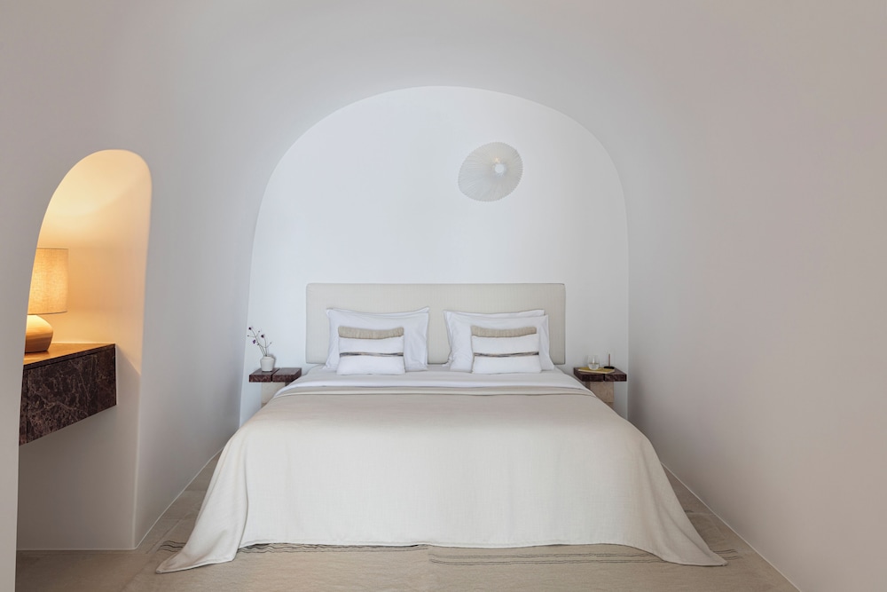 Senior, Suite, King Bed, Plunge Pool