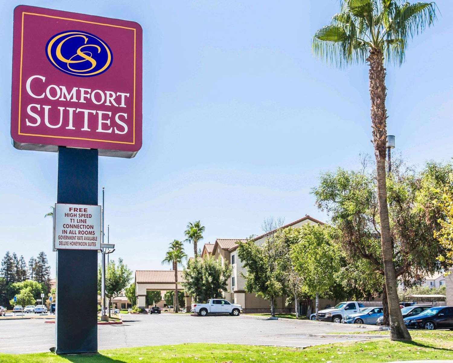 Comfort Suites Bakersfield in BAKERSFIELD - CA