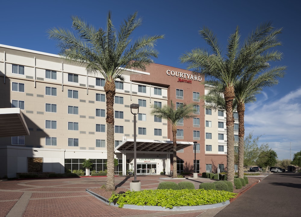 Courtyard Phoenix Chandler/Fashion Center 42/50