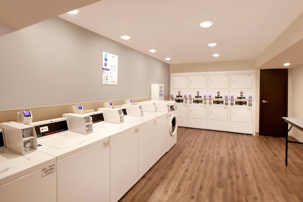 WoodSpring Suites Houston 288 South Medical Center 13/47