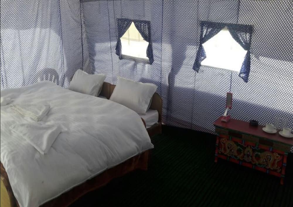 Eco Travellers Camp 1/27