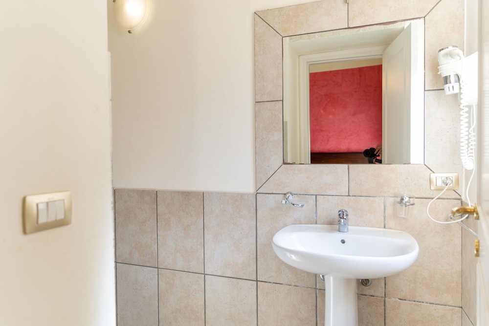 PALAZZO IL CAVALIERE B&B DE CHARME 64/68